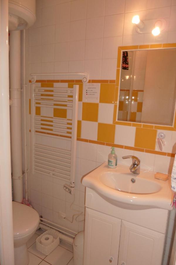 Agréable appartement dans le vieux Trouville Exterior foto